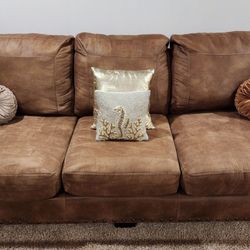 SUEDE LIVING ROOM COUCHES 