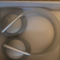 Bose Soundproof Headphones 