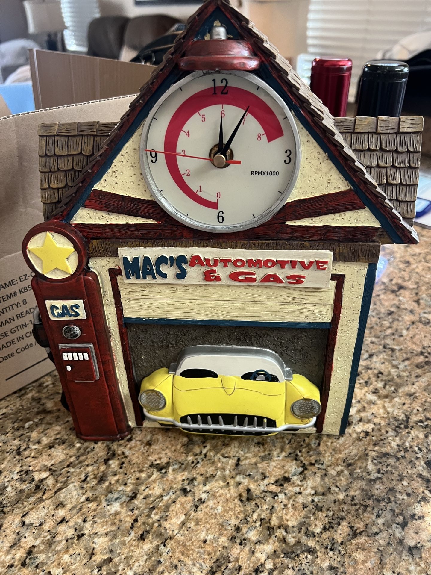 Vintage Wall Clock Mac’s Automotive & Gas Tire Pendulum