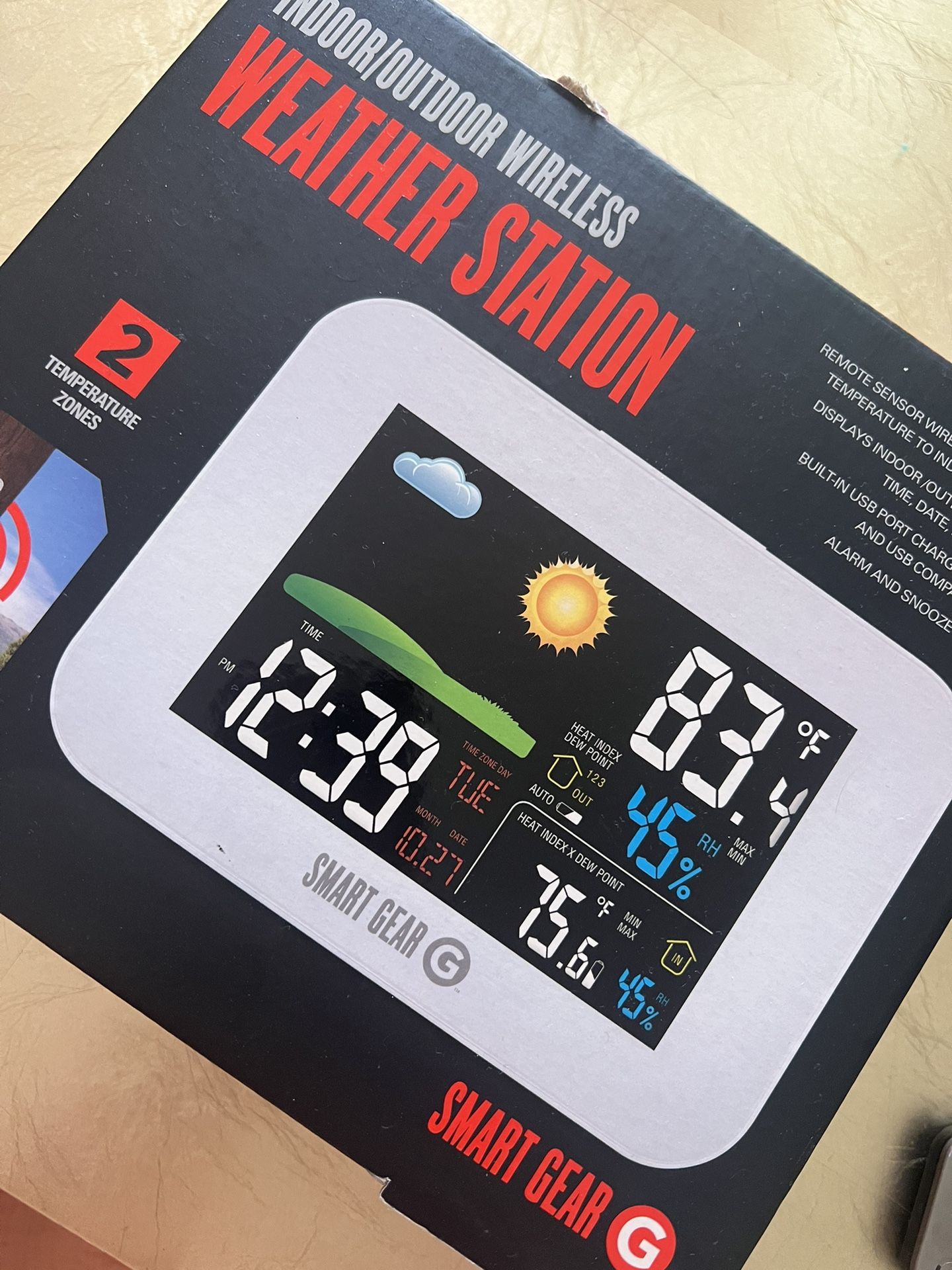 New! Open Box! Smart Gear Indoor/outdoor Weather Station!