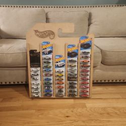 Hothweels Collection With Wood Pack Display