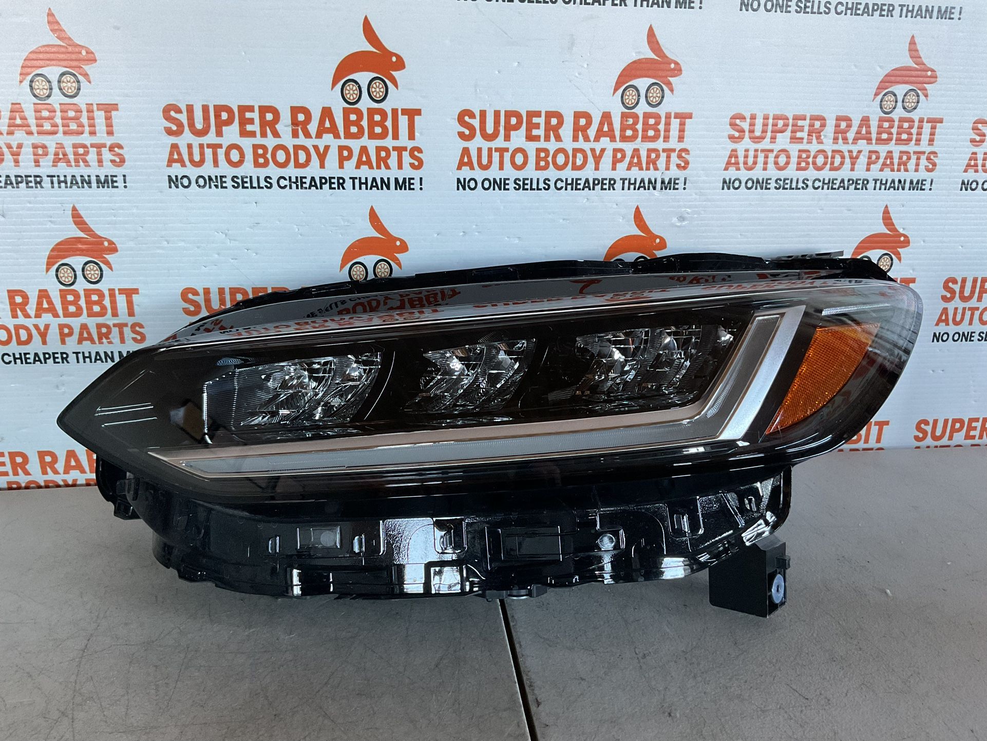 2023 Honda HRV Driver FULL LED Headlight COMPLETEā
ORIGINAL 2025
