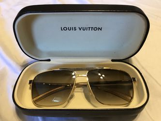 Louis Vuitton Aviator Sunglasses for Men for sale