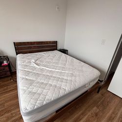 Bedframe and Mattress