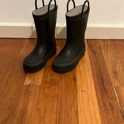 Kids Black Rain Boots Size 9