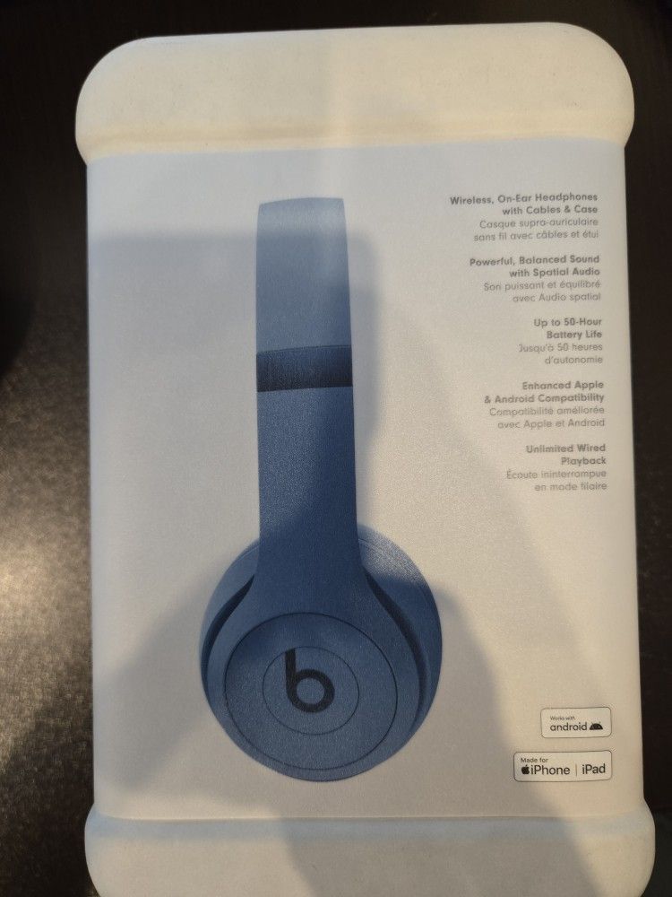 Beats Solo 4