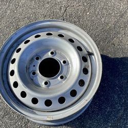 One 6 lug Ford Bronco or Ranger 16-inch stock steel wheel