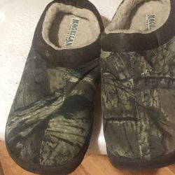 Megellan Slippers, Fur Lined, Camouflaged, Size 8