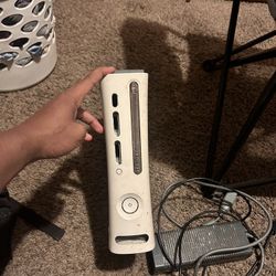 Xbox One And 360 With Games