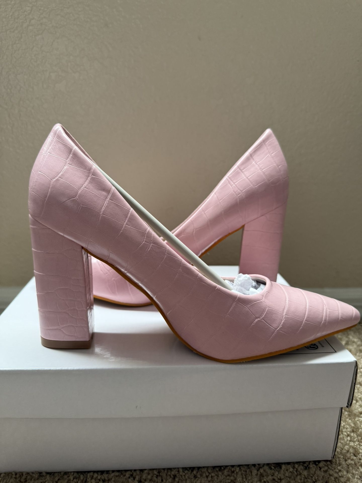 Pink Heels Size 10