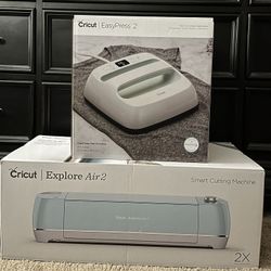 Cricut Air Explore 2 & Cricut Easy Press 2