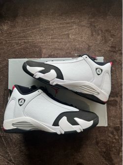 Jordan 14 Black toe 2024