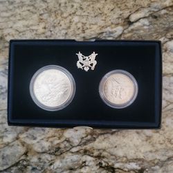 World War II 50th Anniversary Commemorative 2 Coin Set