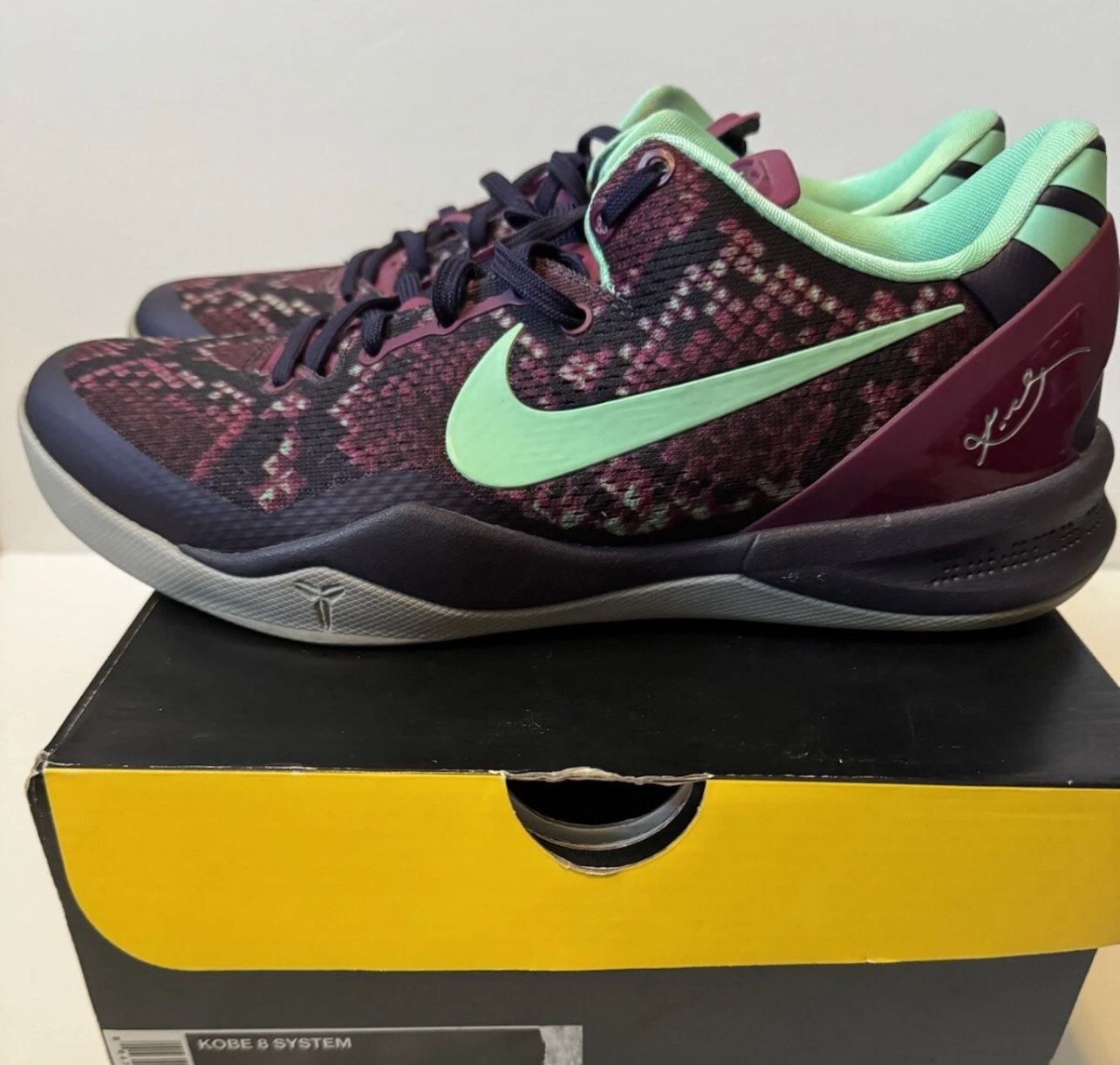 Nike Kobe 8 VIII System Pit Viper Men's US Size 11 OG ALL