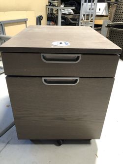 Ikea Drawer Unit On Casters