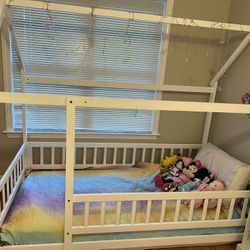 White House Frame Toddler Bed