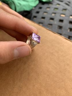 925 beautiful ring with diamonds