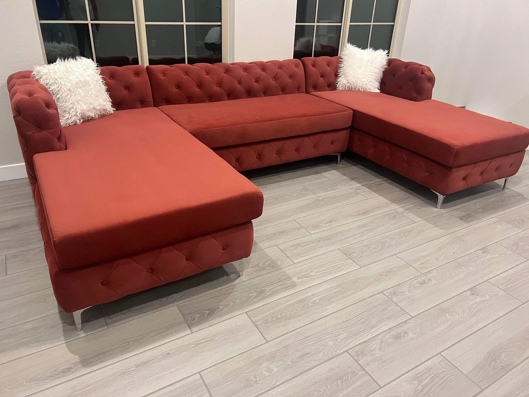 New Red Velvet Sectional Couch/ Free Delivery