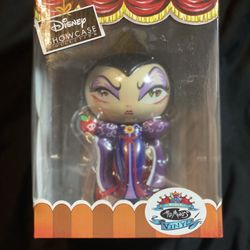 Disney Showcase Collectible Figurine