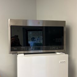 GE PROFILE MICROWAVE 