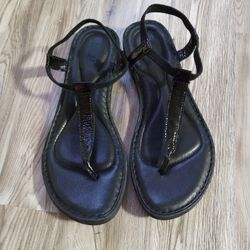 Born Trinity Strappy Black Patent Leather Sandals Size 9