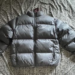 Nike Men’s Sportswear Club jacket (Puffer)