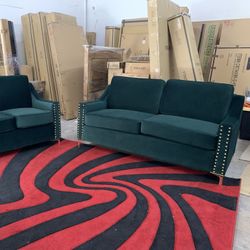 $1199 Brand New Sofa And Loveseat Set Made In The USA 🇺🇸 (Read Description Below)