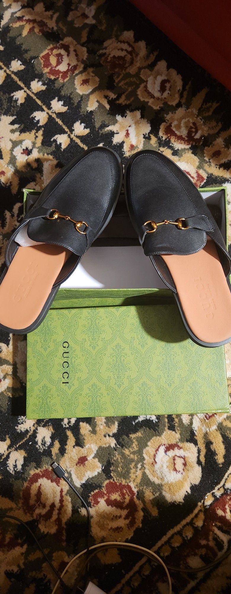 GUCCI SANDALS
