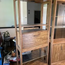 Mid Venture Shelving Unit FREE