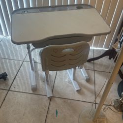 Ayustable  Table  W Chair Good To Do Home Works Has Everything 