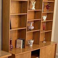 Modern 3-tier Wooden Bookshelf (good condition) 