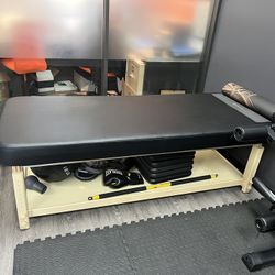 Massage Stretches Table
