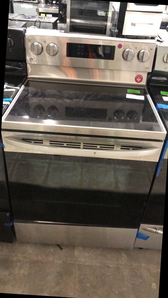 LG LRELS 30 in. 6.3 cu. ft. Smart Stove Range