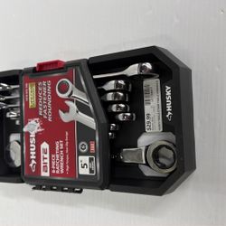 Husky Wrench Set
