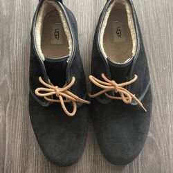 Men's UGGs w/ Shoe Laces Size 16