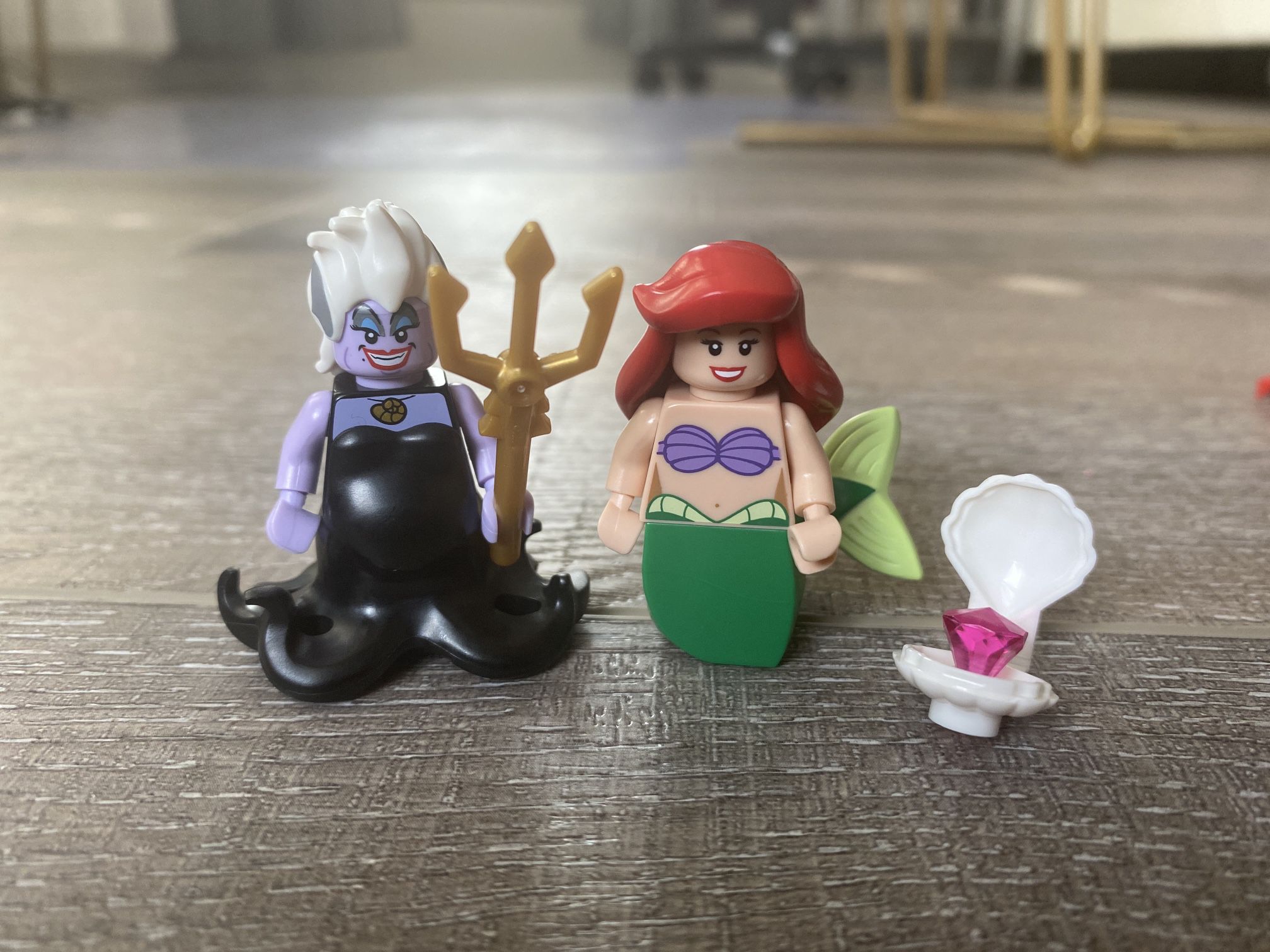 LEGO Disney Series 1 Minifigures (71012): The Little Mermaid - Ariel & Ursula