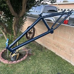 Bmx frame