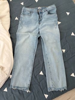 Kensie Light Wash Wide Leg Cropped Jeans