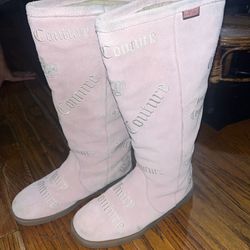 (lite pink)   Juicy  Couture Boots
