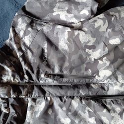 Columbia jacket too  small for me