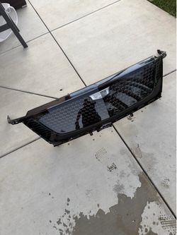 2025 2026 Cadillac lyriq grille