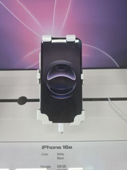 iPhone 16e