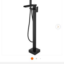 Single-Handle Freestanding Floor Mount Roman Tub Faucet Bathtub Filler with Hand Shower in Matte Black