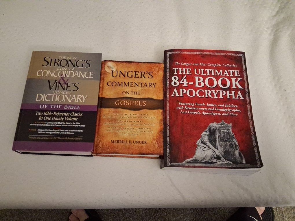 Brand New Bible Reference Books