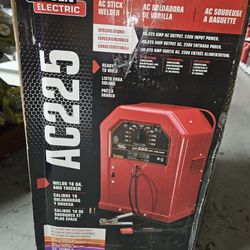 LINCOLN ELECTRIC AC STICK WELDER NEW