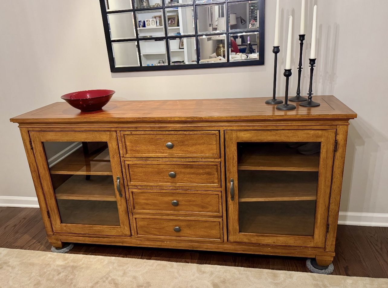 Ethan Allen Dining Table & Buffet