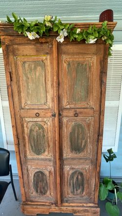 dresser