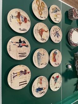 Williams Sonoma 12 Days of Christmas Plates