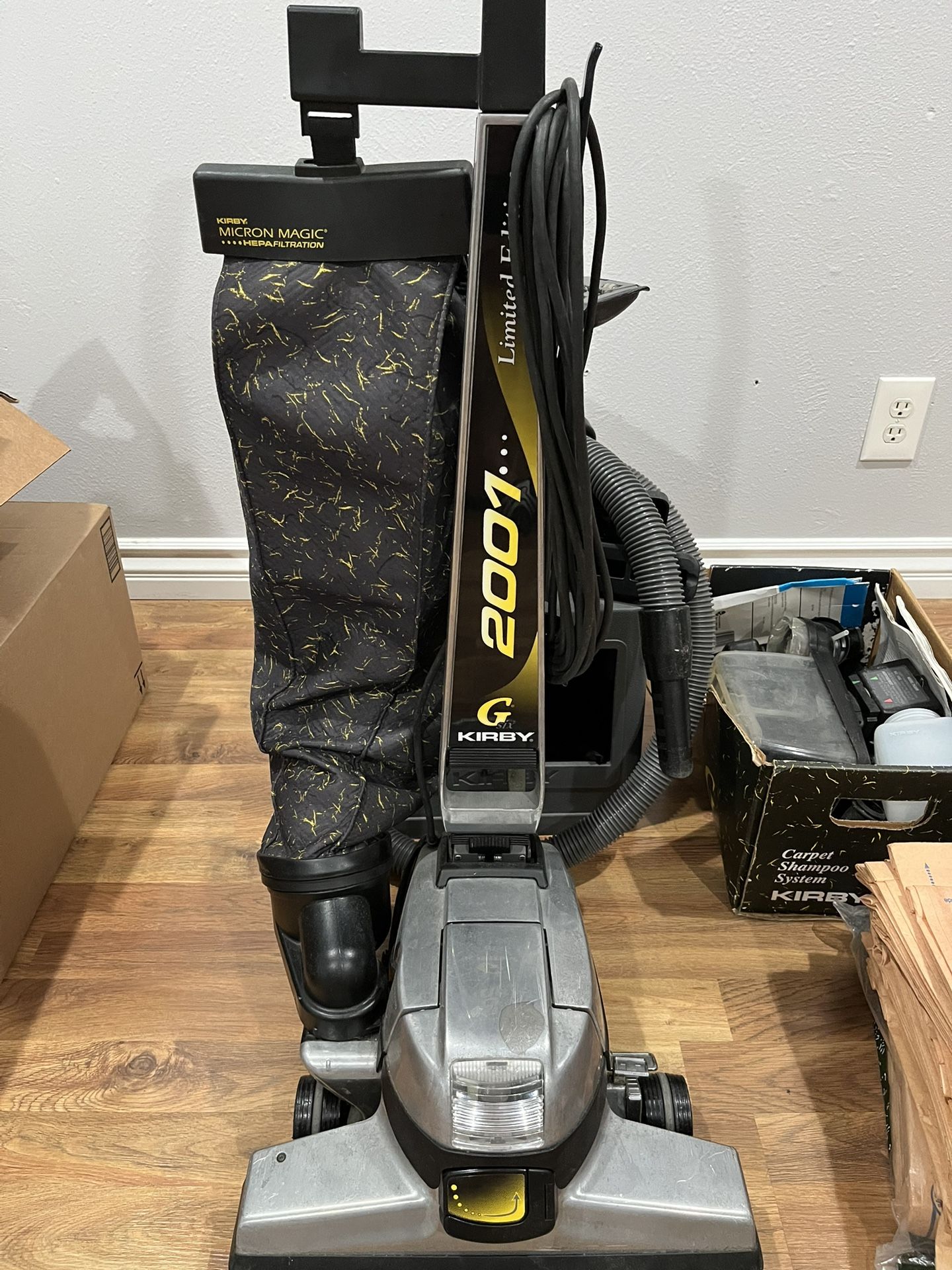 Kirby Vacuum - 2001