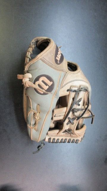 Used Wilson A2000 SuperSkin 11.75" Fastpitch Softball Glove (Read Description)